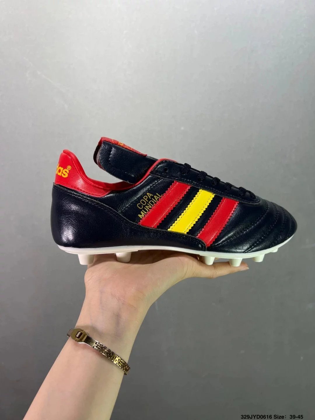 阿迪达斯 ADIDAS COPA MUNDIAL FG德产袋鼠皮长钉男天然草足球鞋 39-45
