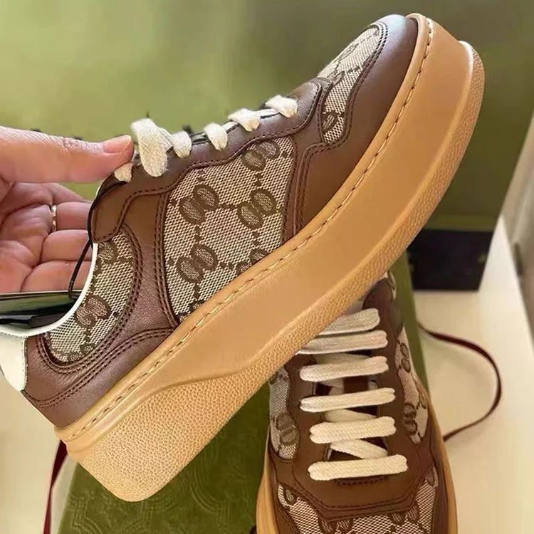 Gucci Sneakers Low-Top Platform GG Monogram image 2