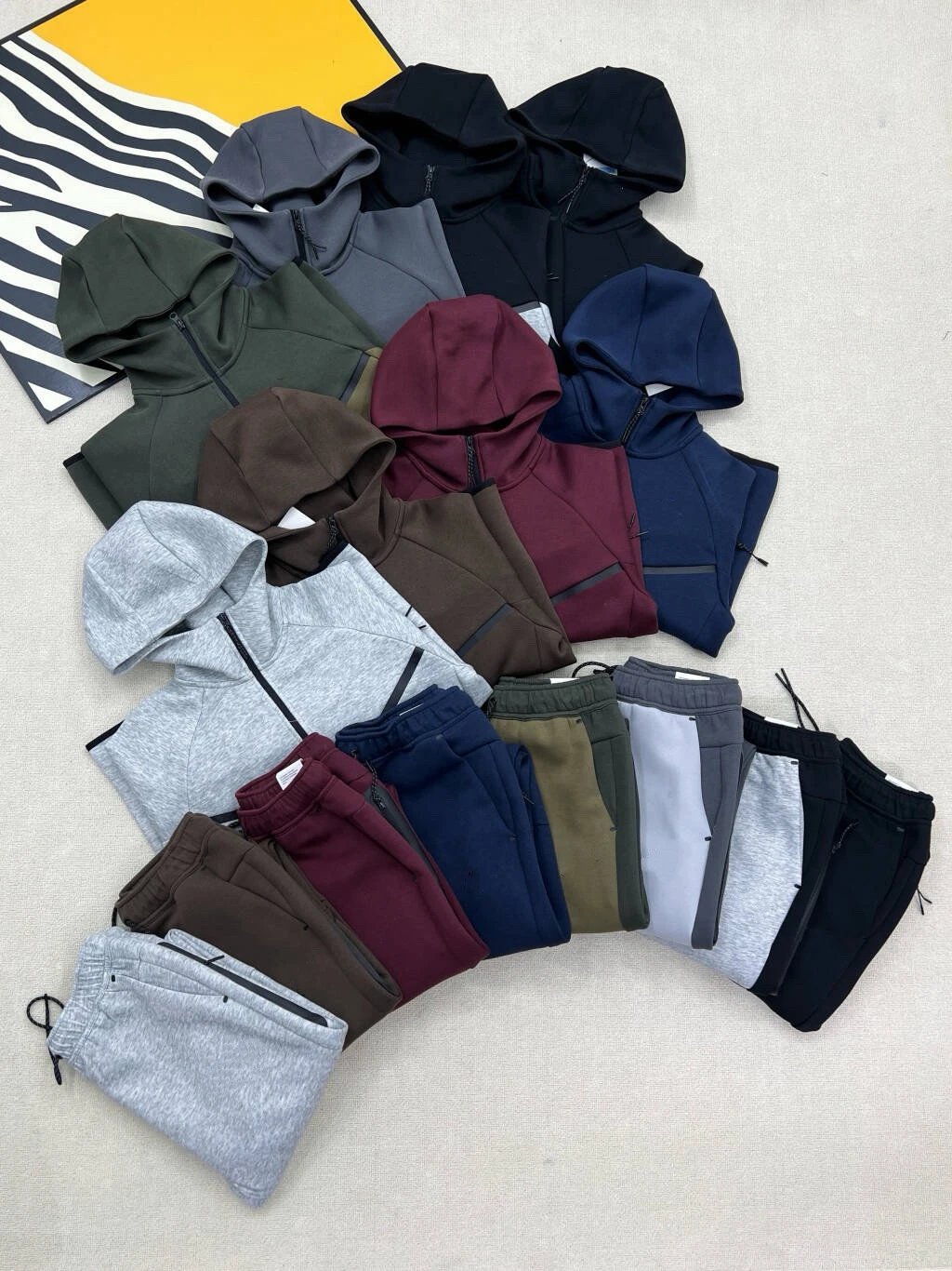 25春秋休闲运动压胶TECH FIEECE科技拉链套装外套卫裤950496 5