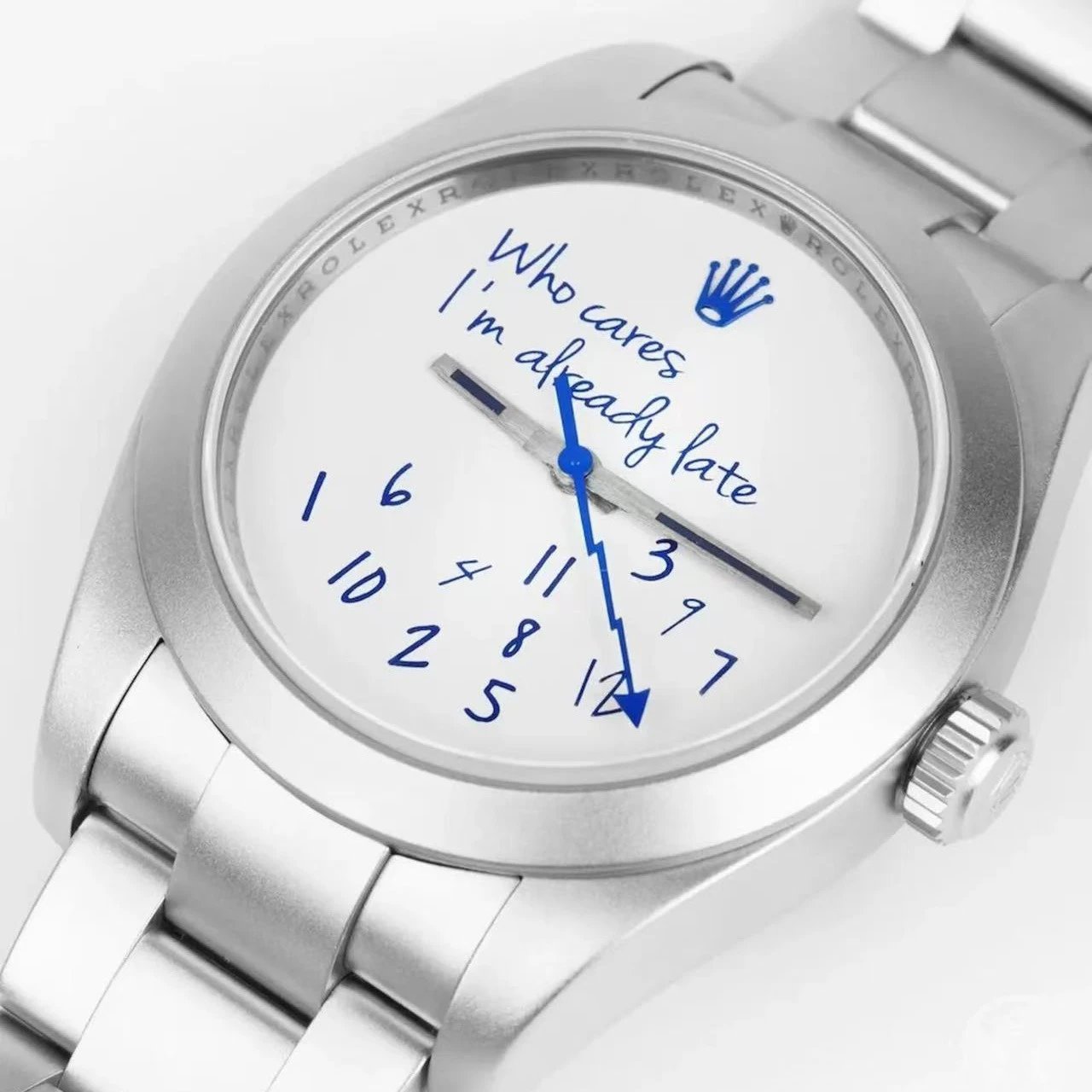 Smooth No-Date Luminous Blue Hands
