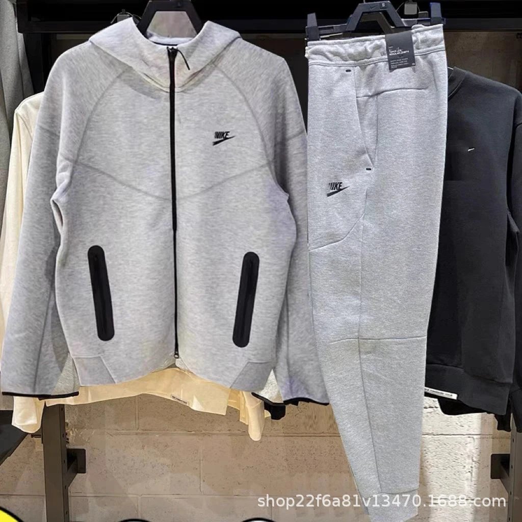 耐小勾子外套男运动休闲训练防风春秋新款针织健身连帽夹克FB7922