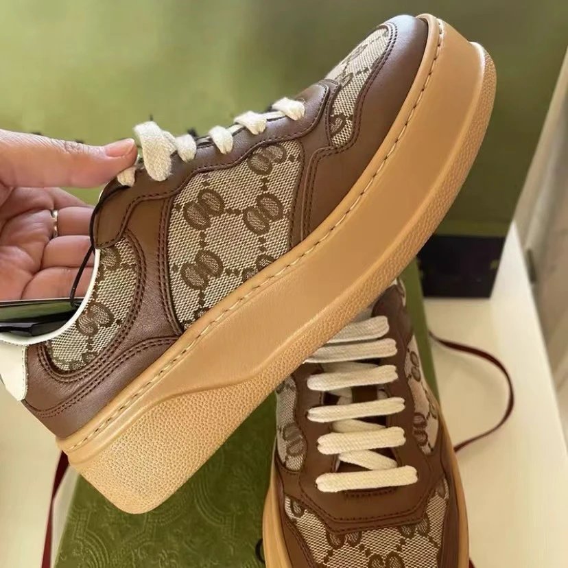 Gucci Sneakers Low-Top Platform GG Monogram — Brown