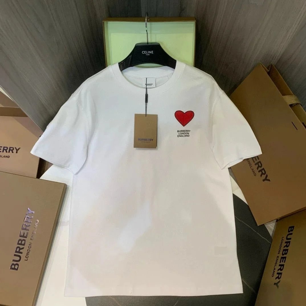 Burberry T-Shirt Heart Letter White