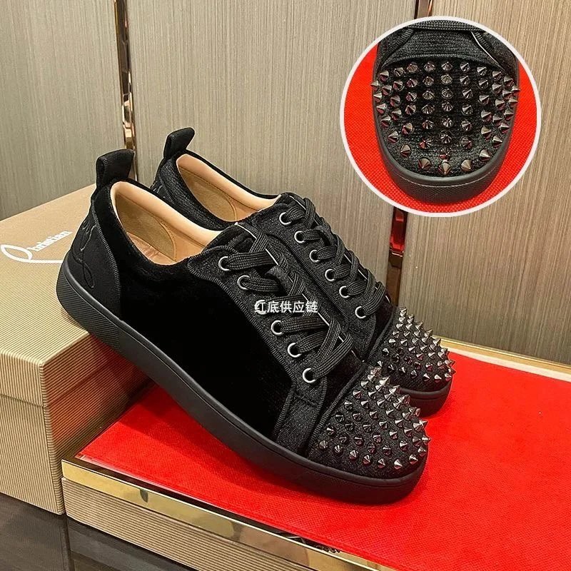 WT-C*L Shoes
