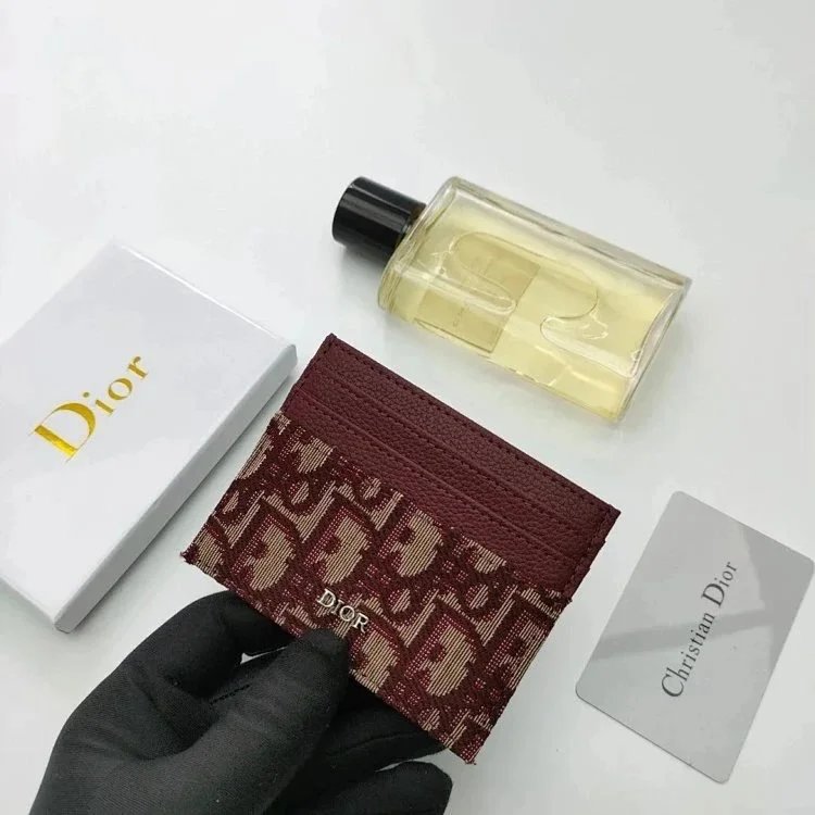 XMD1o r CD Card holder 7