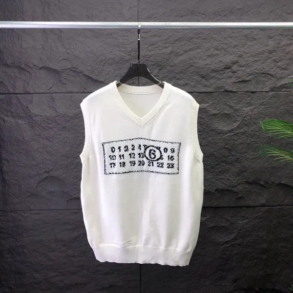 Maison Margiela Tabi Number Print Knit Vest-Top White - 1