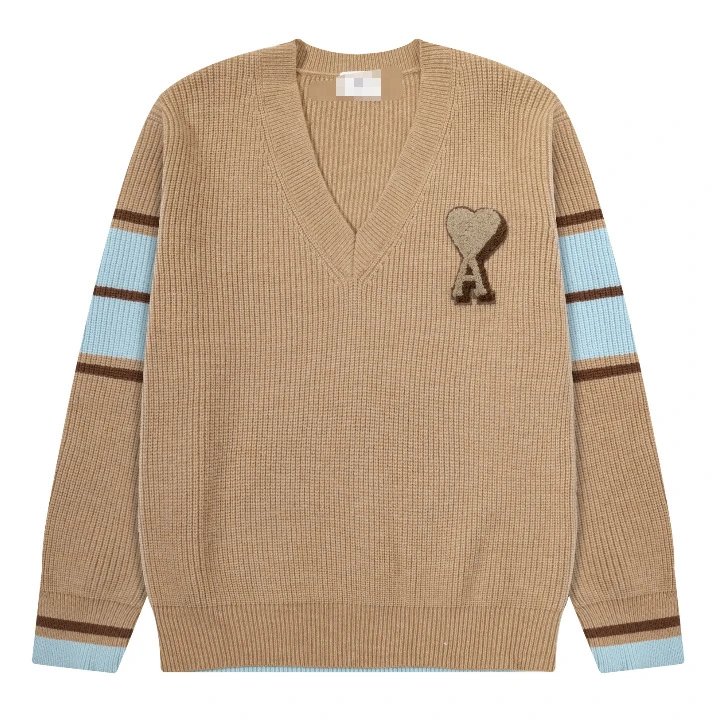Design Heart-Embellished V-Neck Ribbed Sweater Olive Green - 7