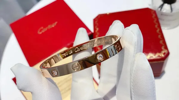 Cartier Juste un Clou Bracelet Diamond-Set White Gold Bracelet - 5