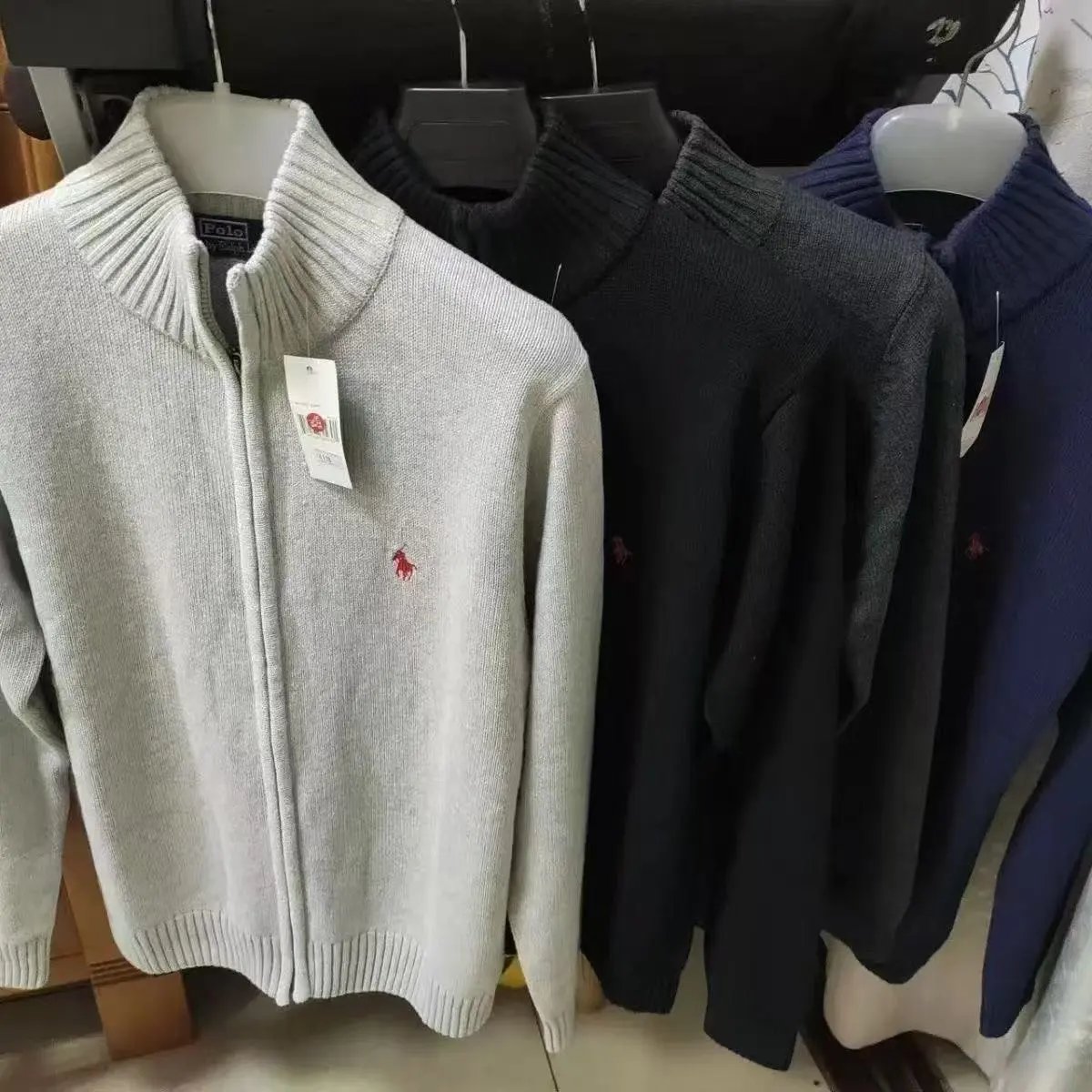 25 Spring and Autumn Knitted Shirt New Thin Paul Coat Autumn Light Luxury Zipper Explosive Stand up Collar Unisex Coat