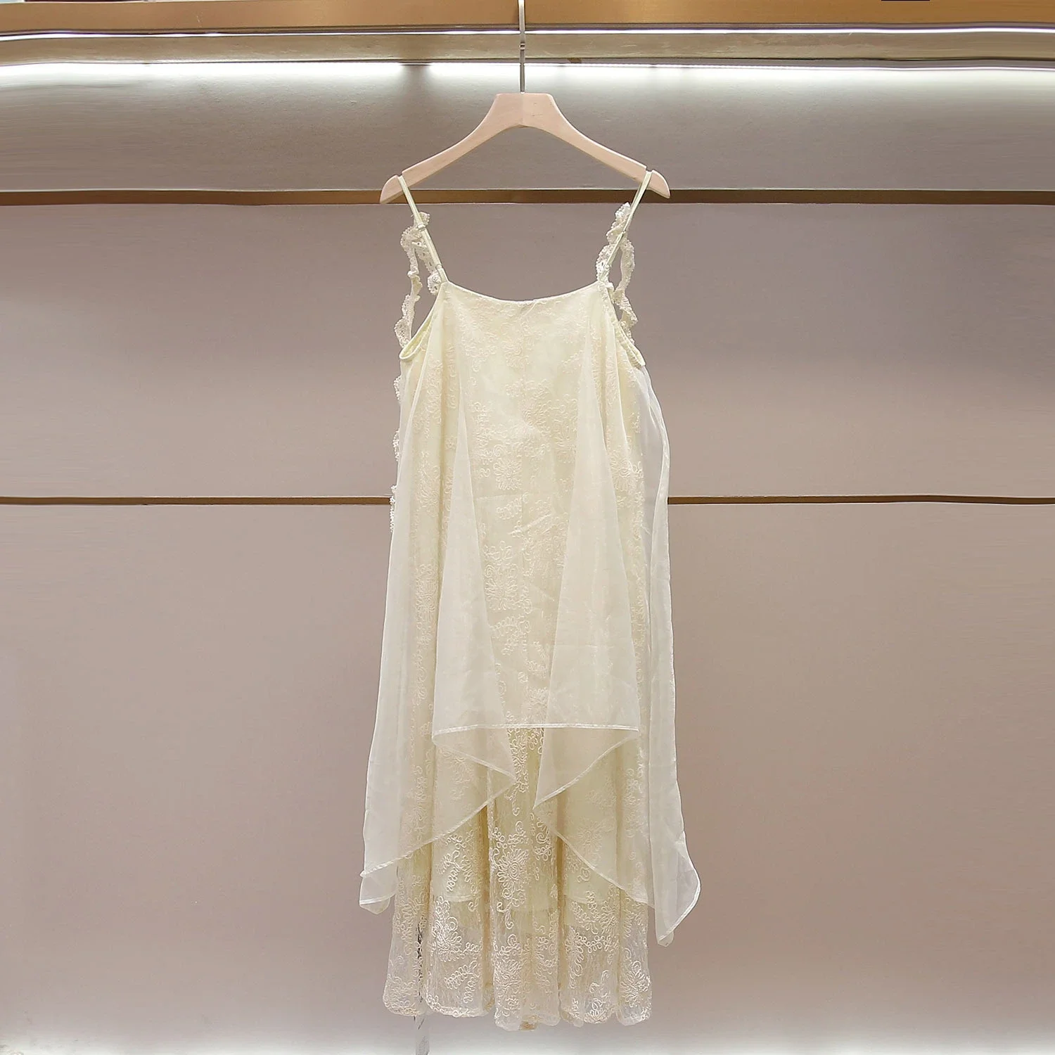 Summer new romantic French elegant lace splicing backless suspender dress