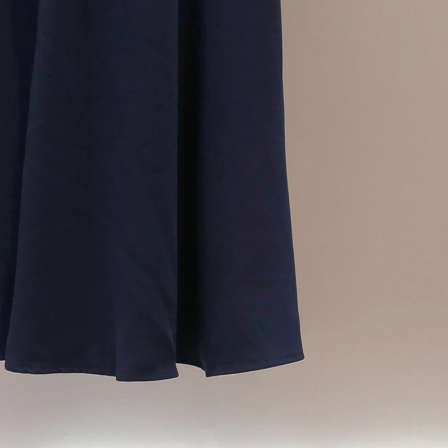 SP's new summer style French rich lady's pleated stand-up collar vest fake two-piece long waist dress for women