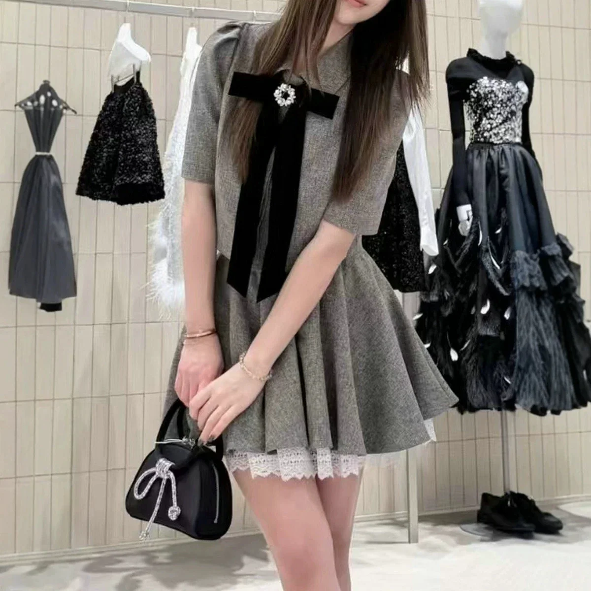 Gray tone ladylike style bow suit for women summer puff sleeve short top high waist lace skirt