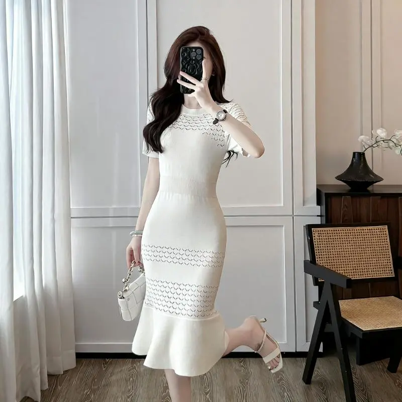Summer style round neck short-sleeved hollow ice silk knitted dress for women with small fragrant waist and mid-length fishtail skirt