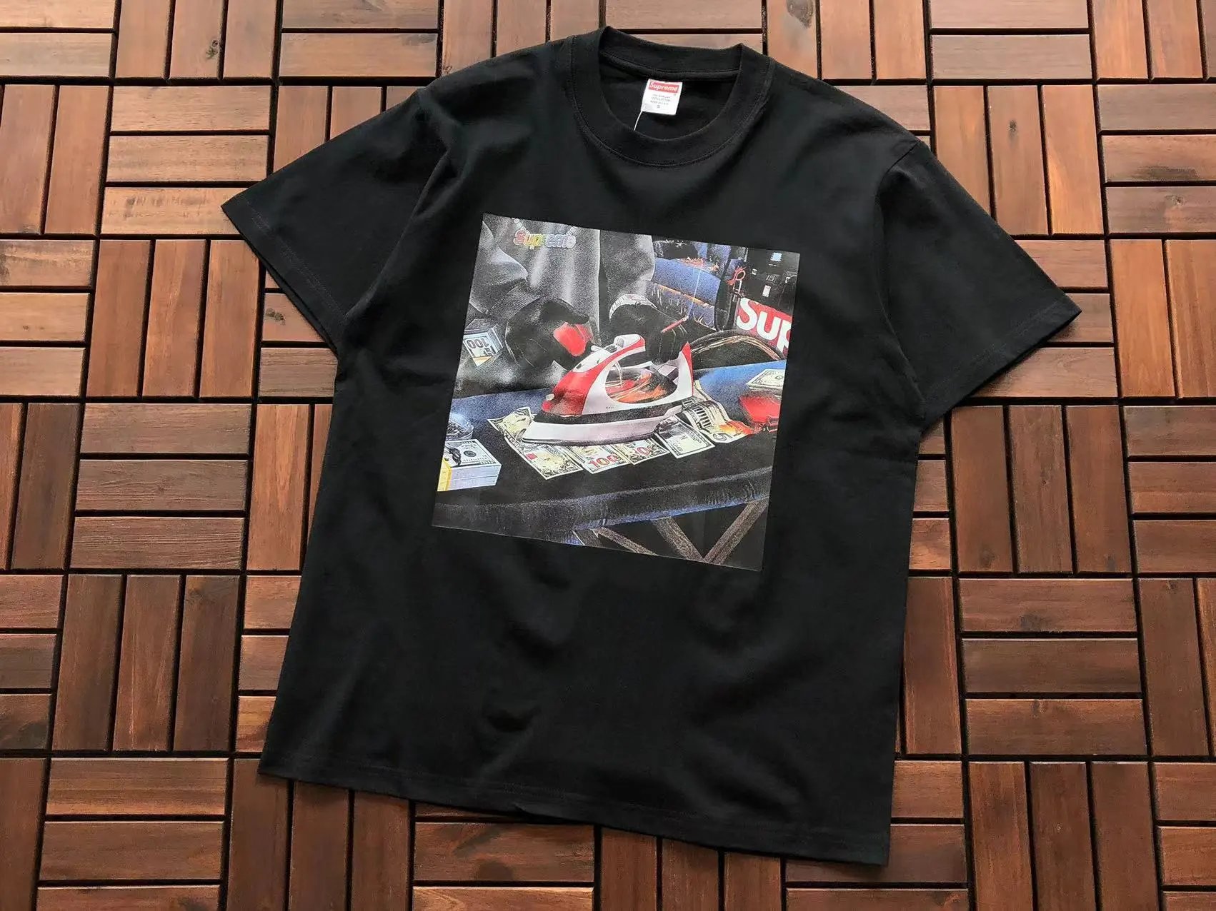 B302 Iron USD Black