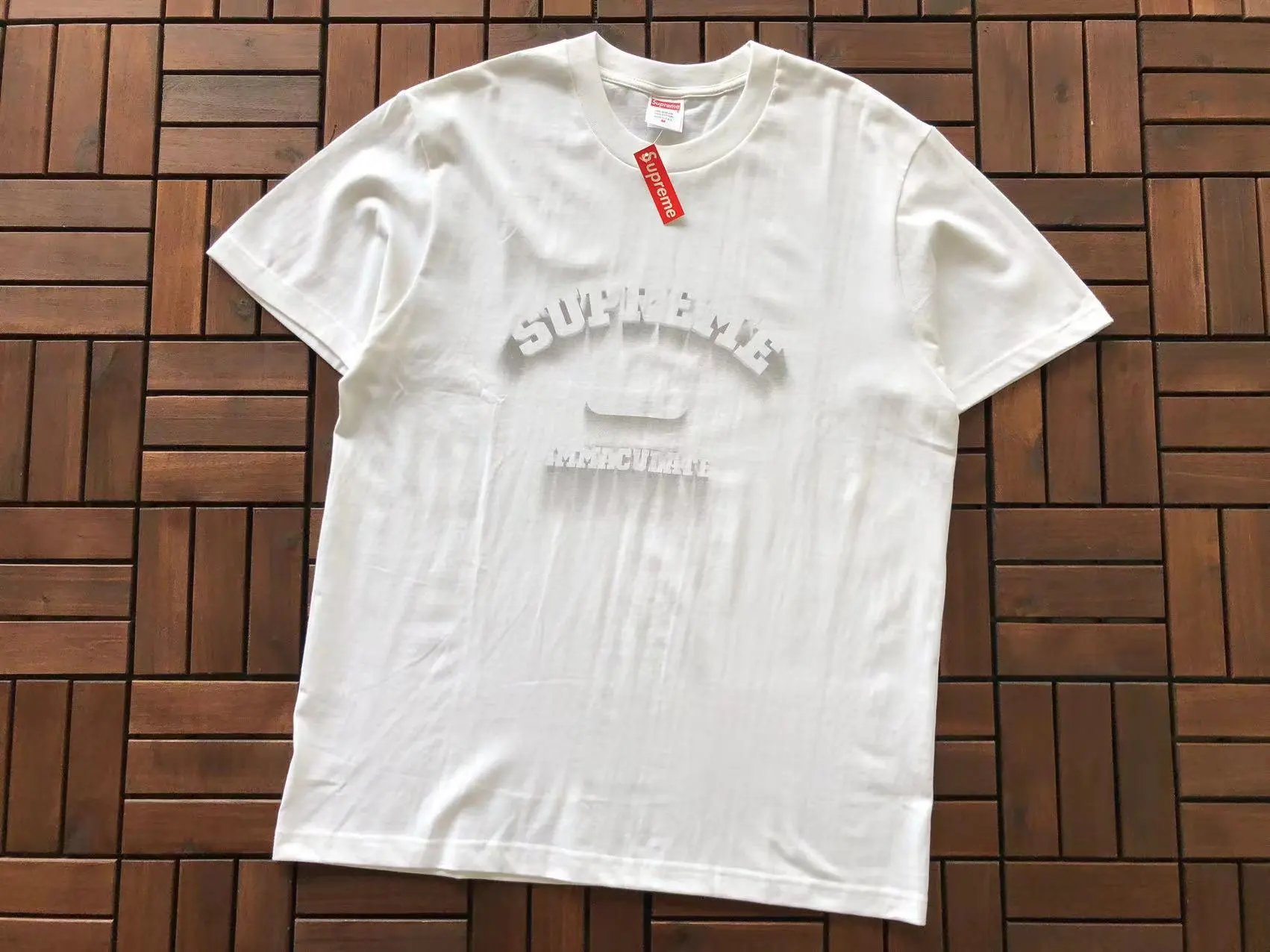 B367 Shadow 3D Logo White