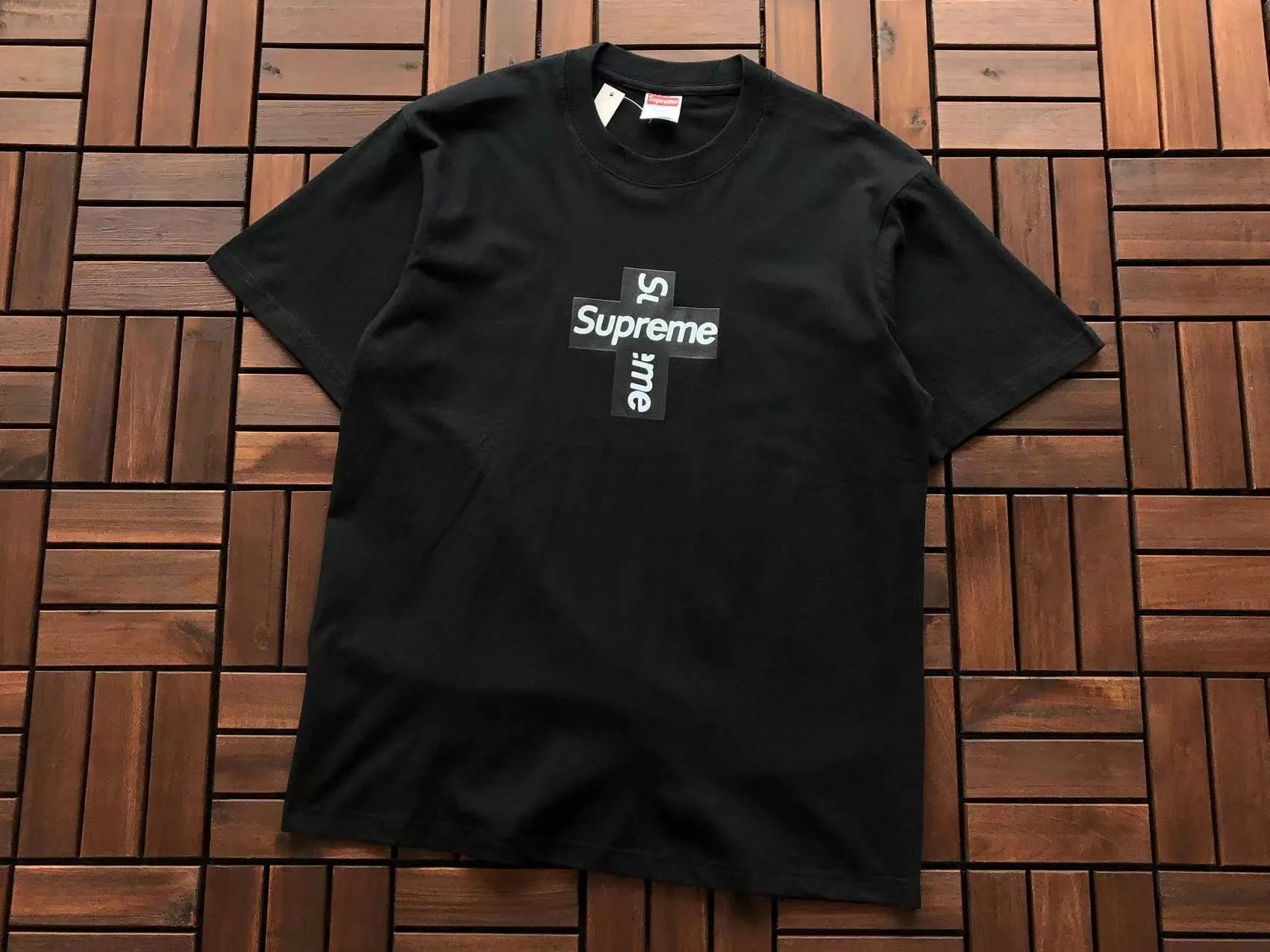 B264 Cross Black