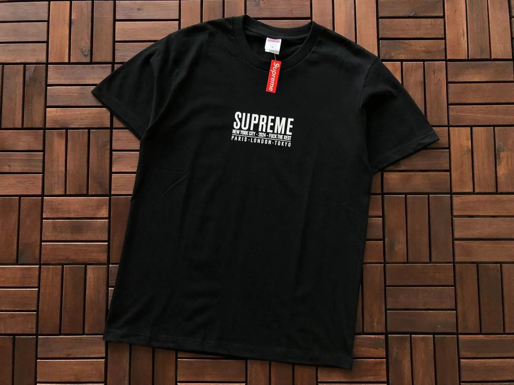 B376 Paris TEE Black