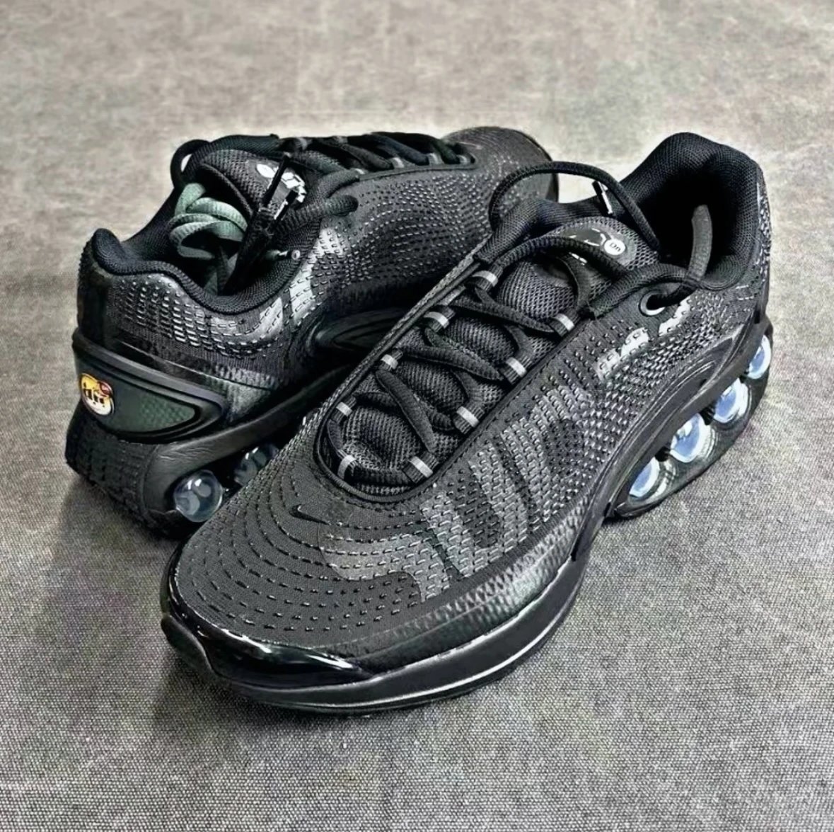 In Stock Supreme x Nike Air Max DN Men's Durable Breathable Low-top Lifestyle Casual Shoes
