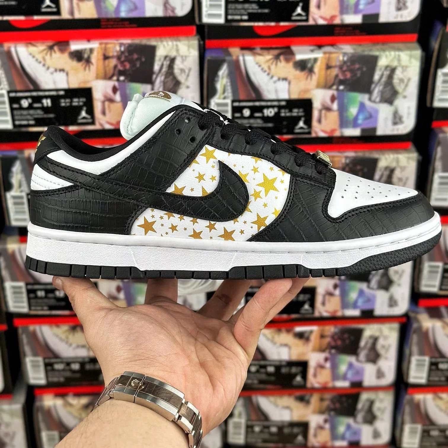 Chunky Dunky Shoes — Supreme x Dunk Platinum Black DH3228-102 colorway — USFans Spreadsheet photo