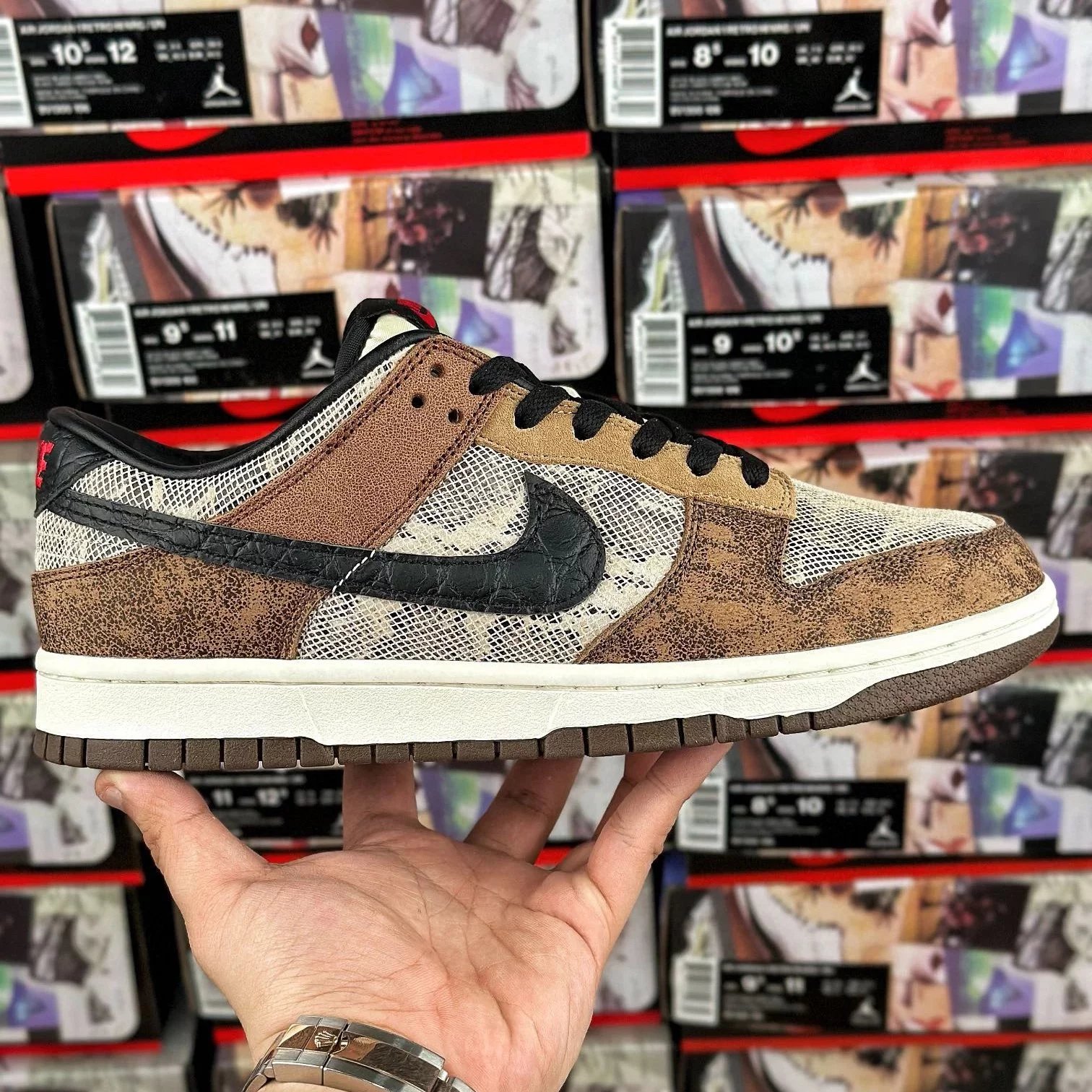 Chunky Dunky Shoes — CO.JP Brown White Snake Pattern FJ5434-1 colorway — USFans Spreadsheet photo