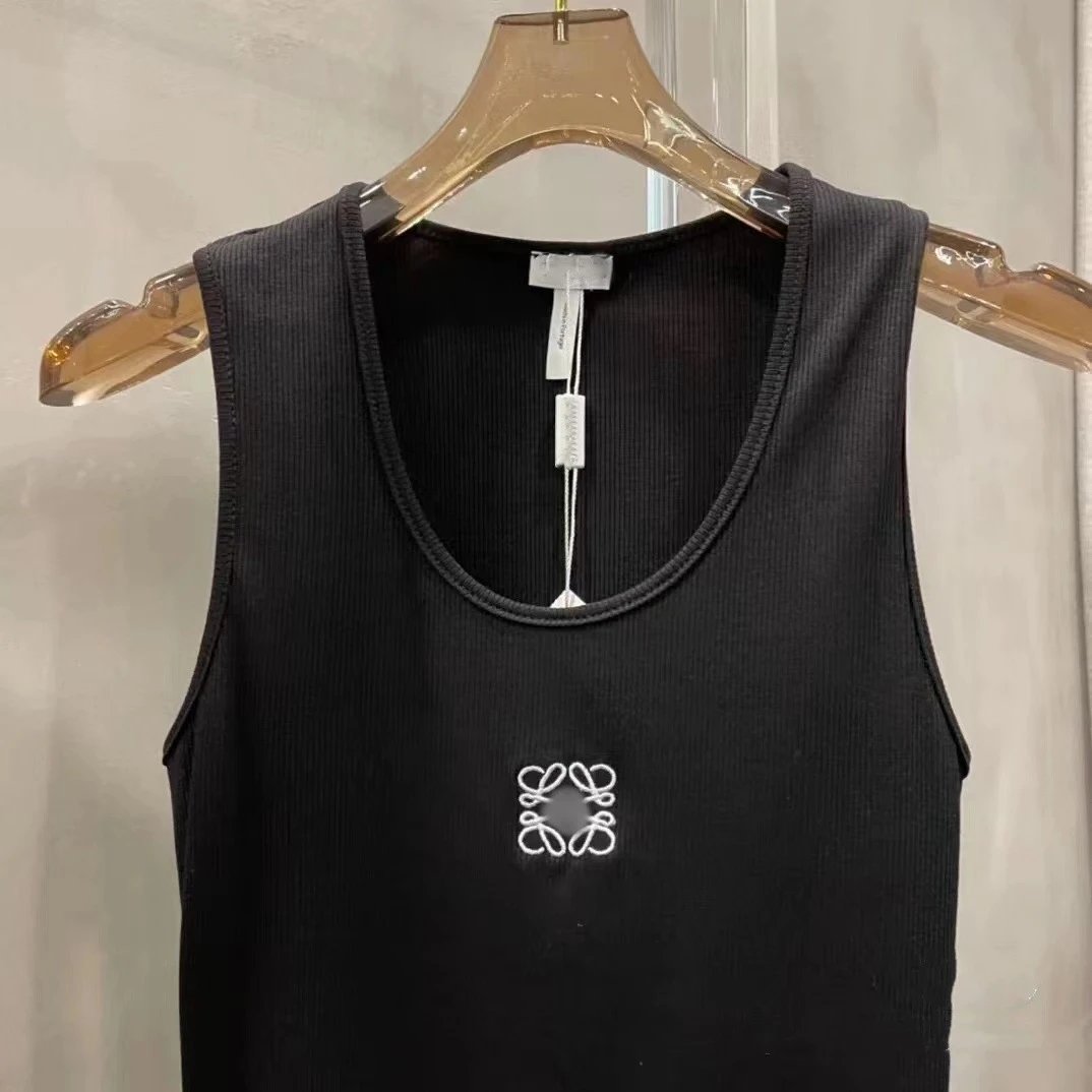 Embroidered Summer Tank Top photo 3