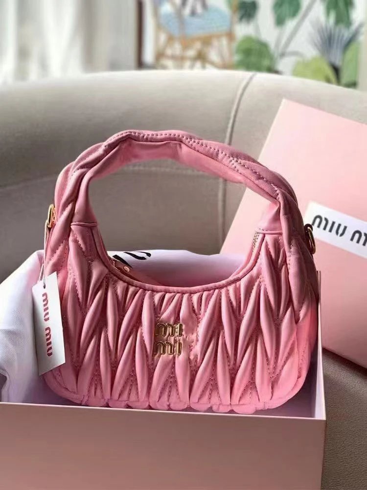 Cloud Bag Cross Shoulder Handbag photo 7