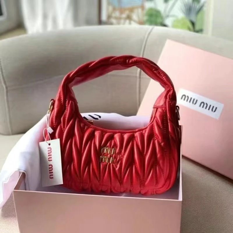 Cloud Bag Cross Shoulder Handbag photo 4