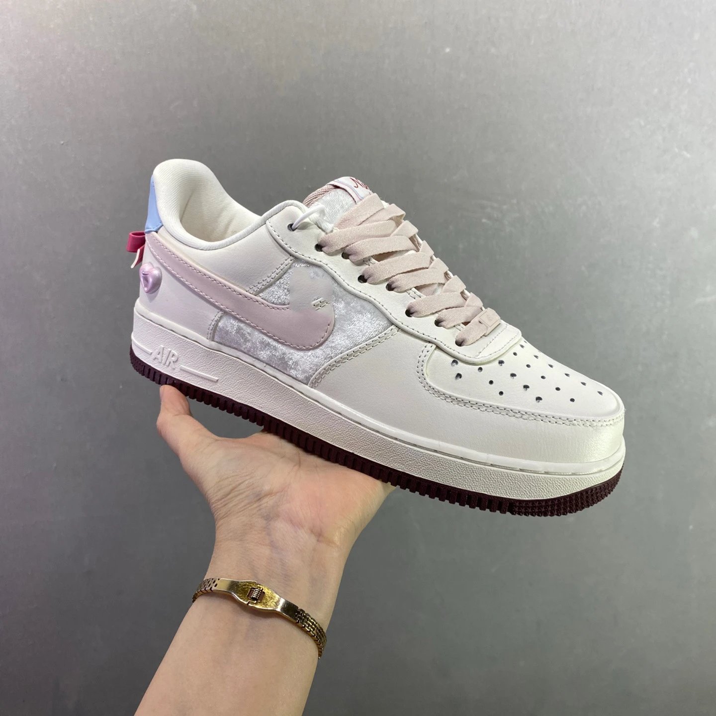 Women's Casual Suede Thick-Soled Sneakers