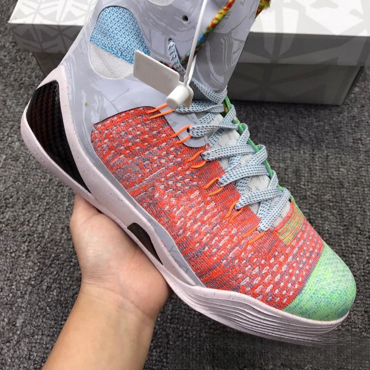 Air Cushioning Sneakers