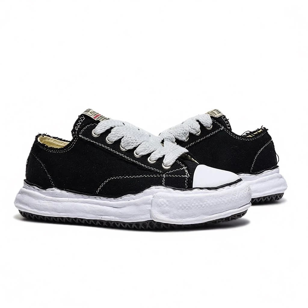 Thick-Soled Canvas Shoes with Height Increase photo 5