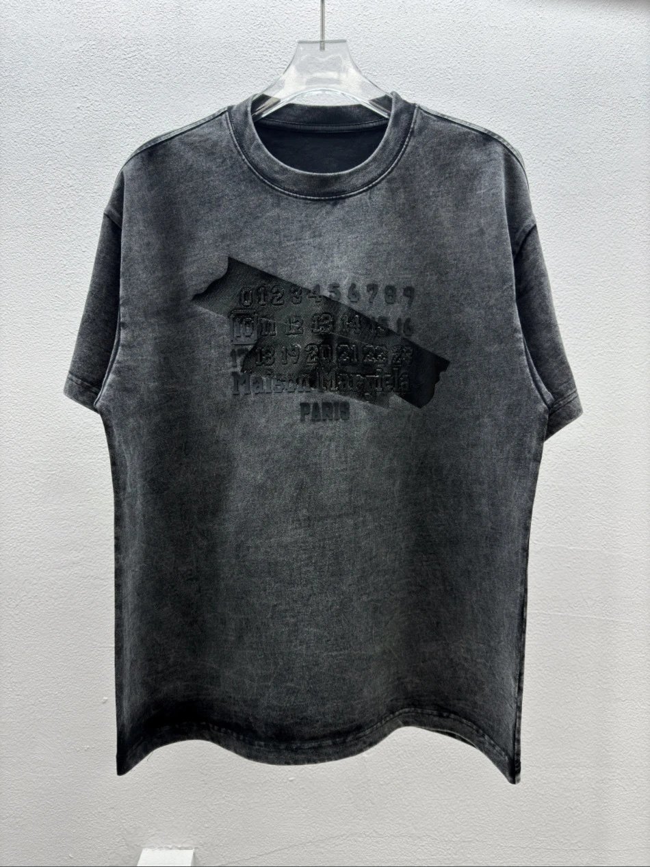 Design Minimalist X-Mark Black T-Shirt - 31