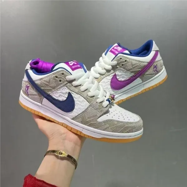 Nike SB Dunk Low Pro 'Kobe Bryant' Purple Beige Sneakers Skateboard Shoes - 1