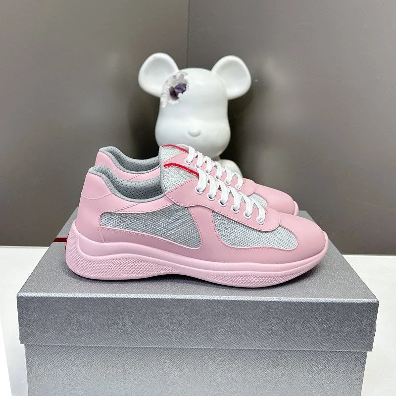Colorful Sole Leather Casual Sports Shoes