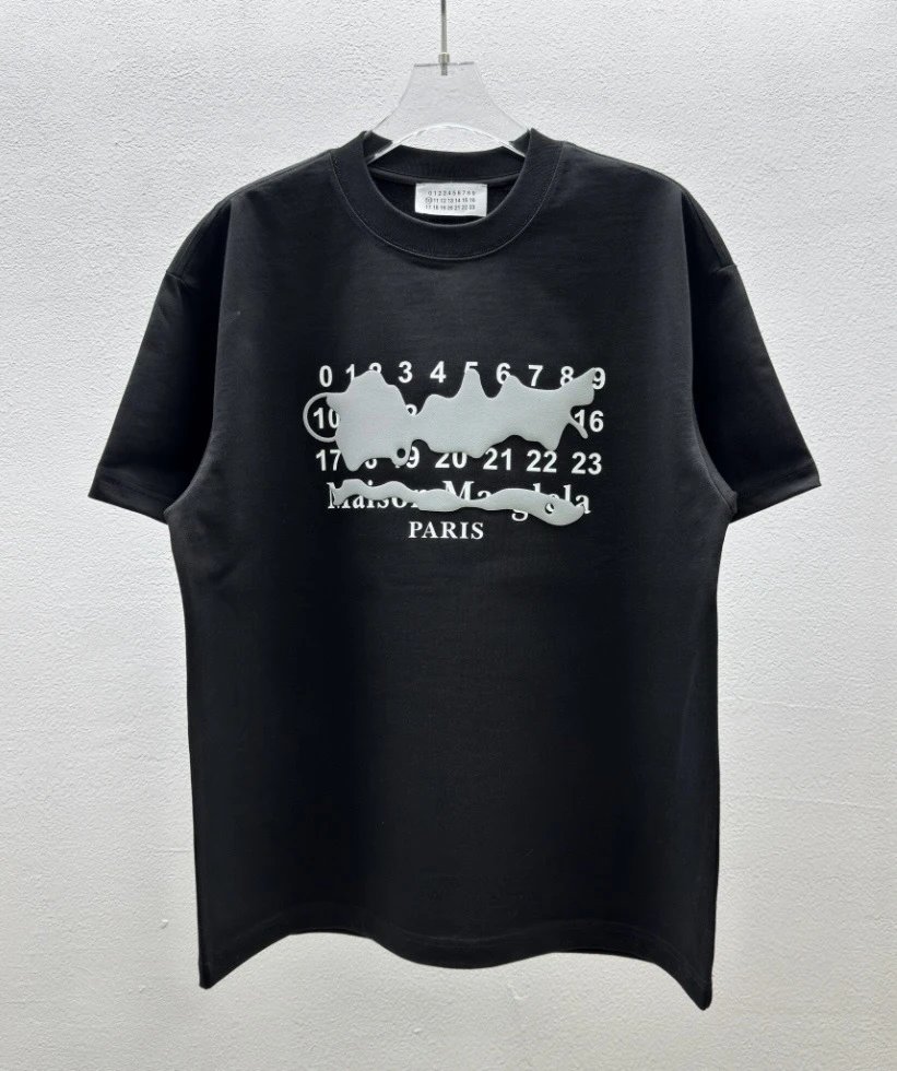 Design Minimalist X-Mark Black T-Shirt - 17
