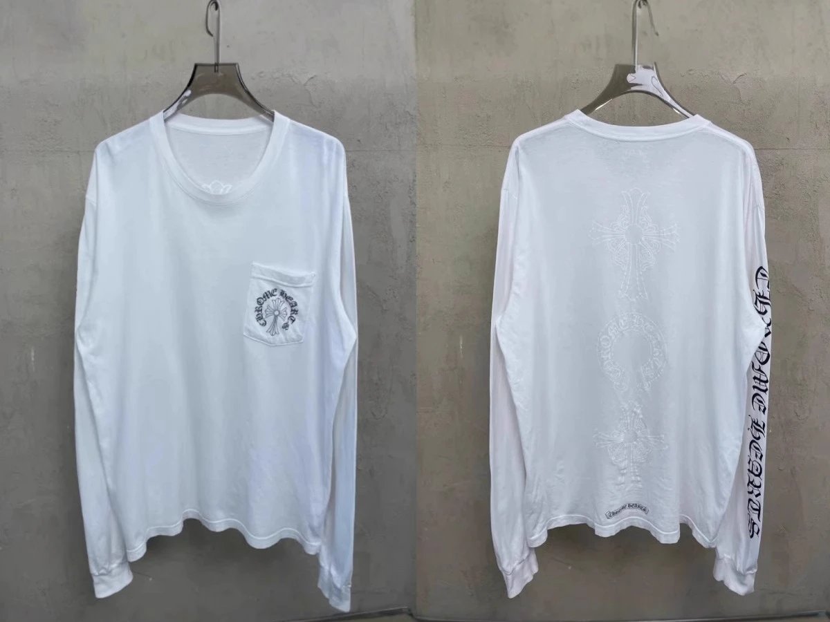 Round Neck Loose-Fitting T-Shirt photo 8
