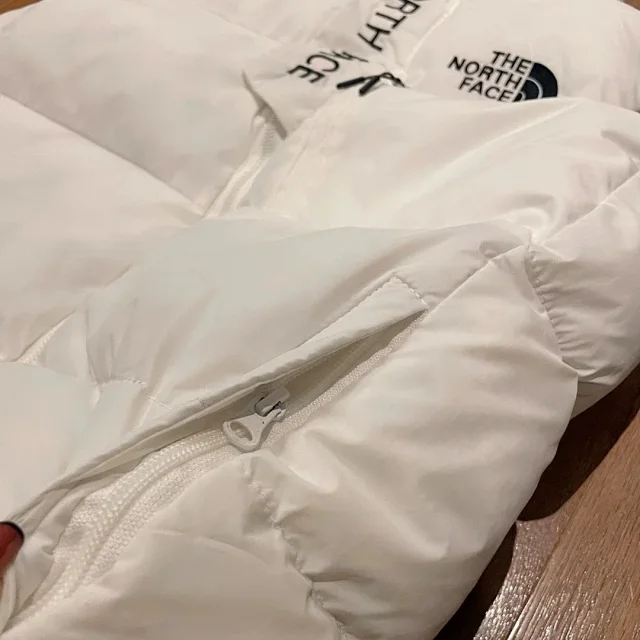 The North Face Down Jackets Hooded quilted puffer product detail image 12