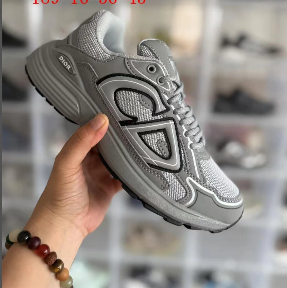 CD Light Gray