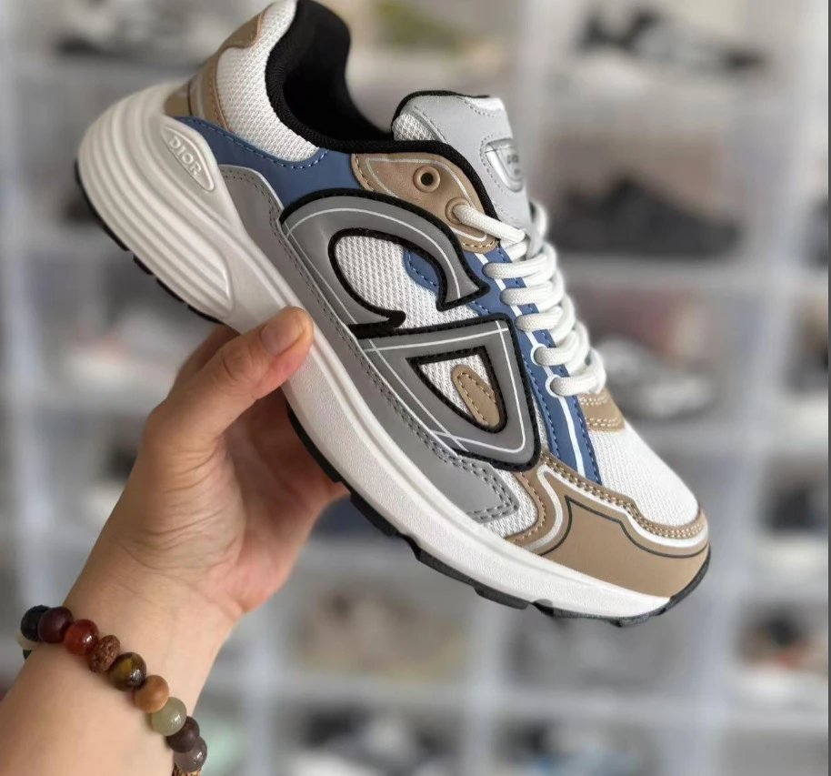 CD Brown Blue White