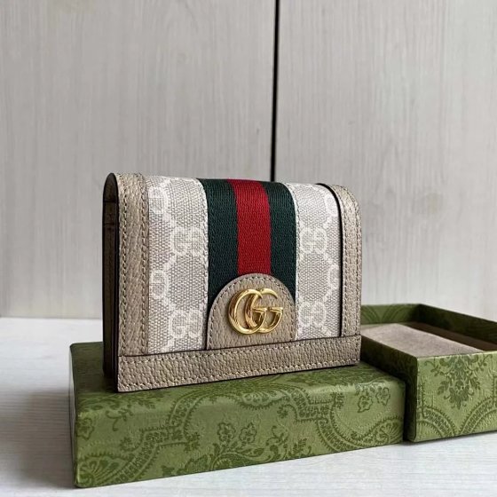 Premium Gophidia Series Vintage Red and Green Web Stripe with Double G Logo and Calfskin Leather Short Wallet Card Holder