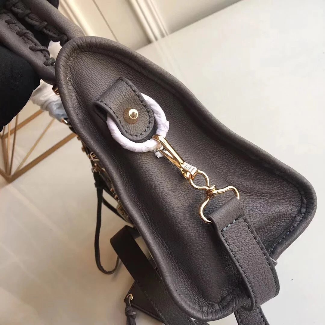 BALENCIAGA巴黎世家机车包原单山羊皮复古流苏手提女包时尚真皮单肩斜挎包铆钉包 8