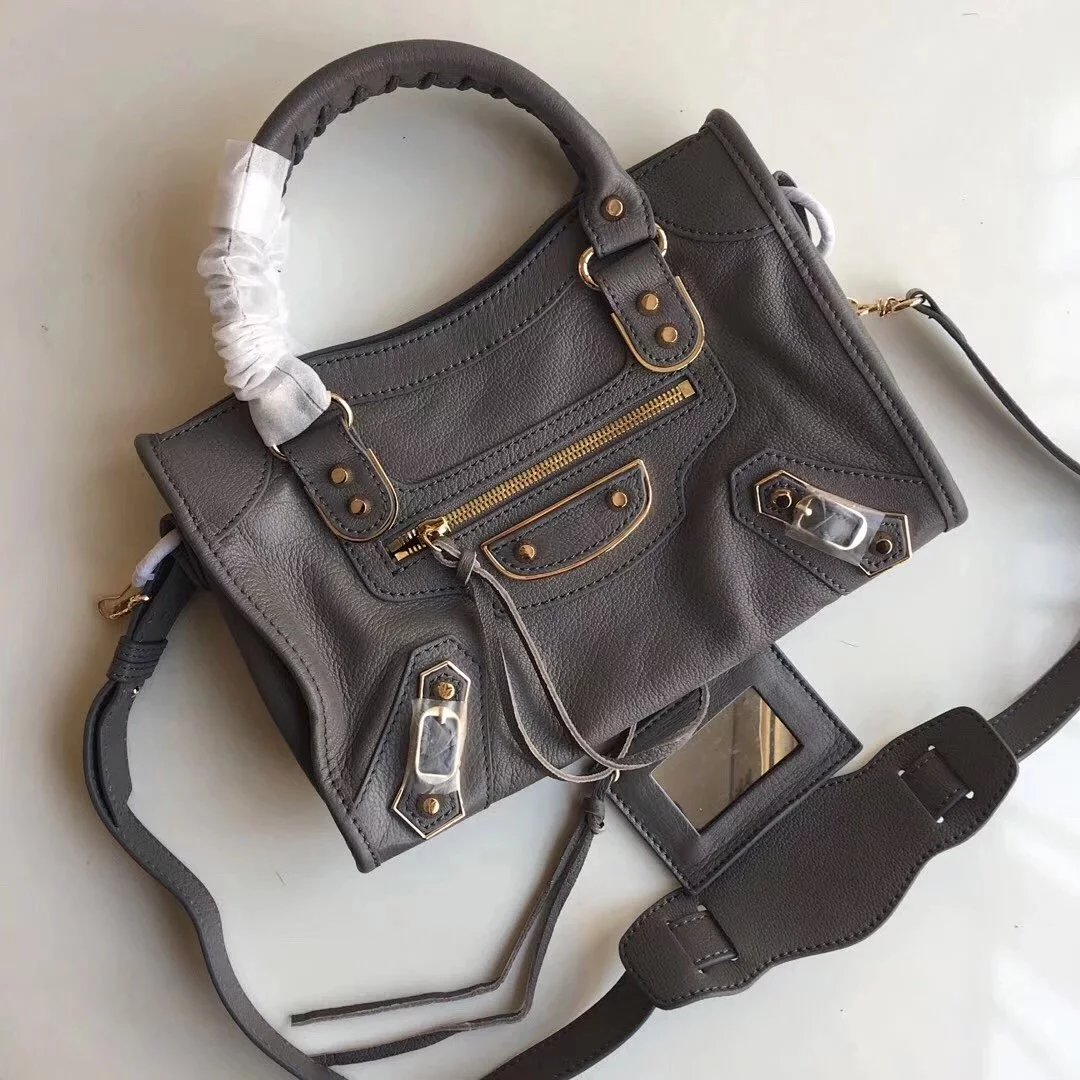 BALENCIAGA巴黎世家机车包原单山羊皮复古流苏手提女包时尚真皮单肩斜挎包铆钉包 3