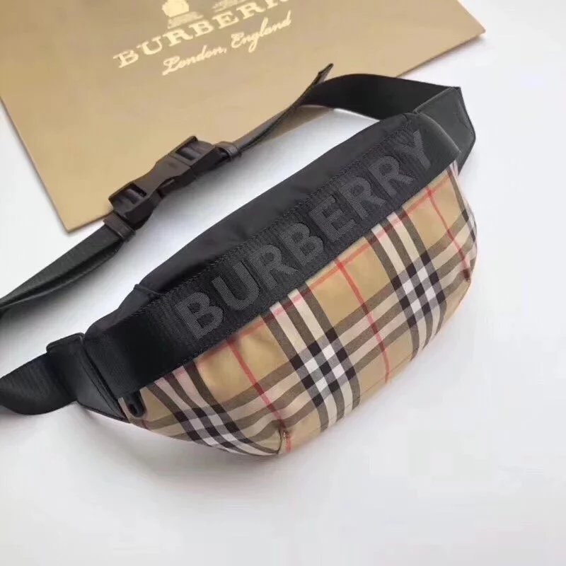 BURBERRY巴宝莉男包时尚休闲帆布胸包挎包Bur轻便字母包B家格纹单肩包博柏利腰包 80101441 2