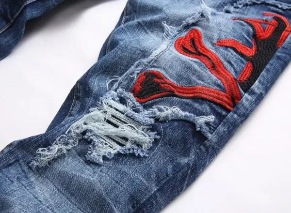Philipp Plein Skull Embroidered Distressed Denim Jeans - 45