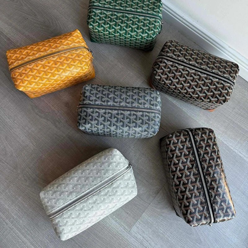 Goyard Patterned Tra