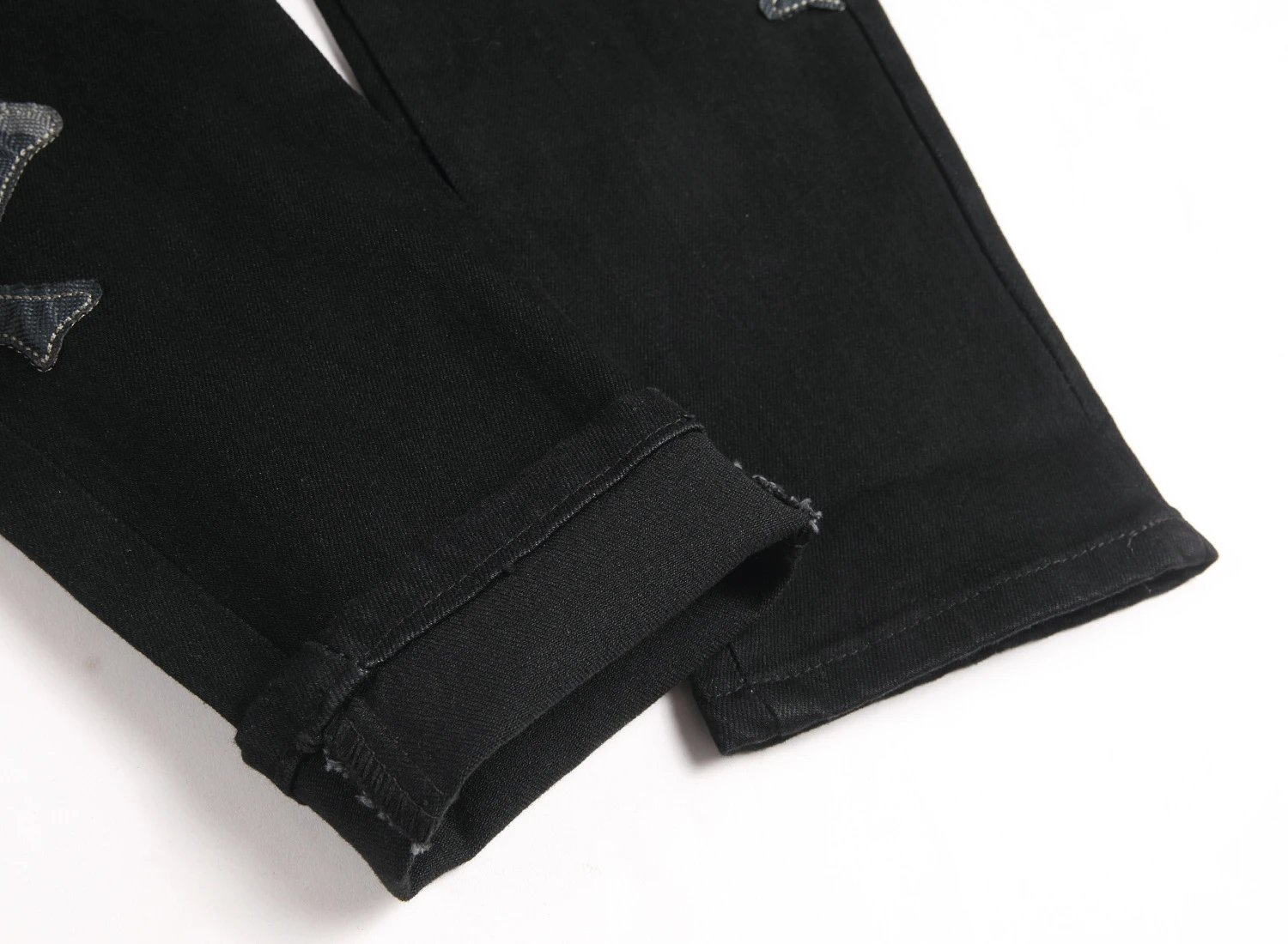 Philipp Plein Skull Embroidered Distressed Denim Jeans - 97