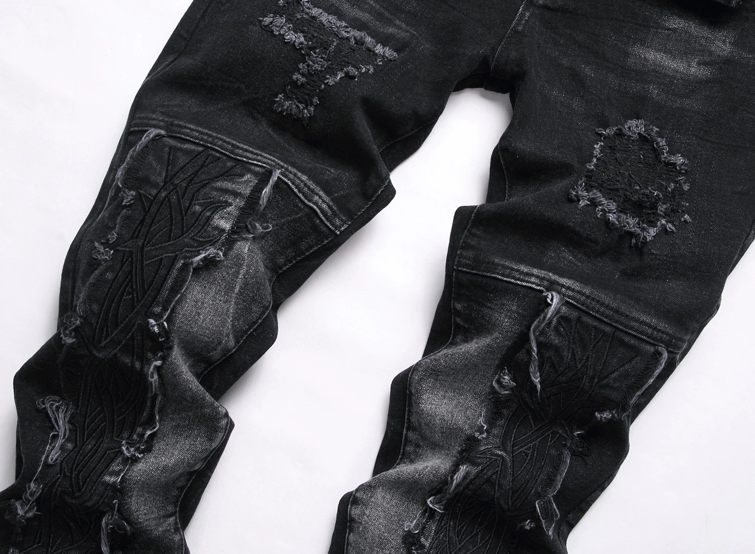 Philipp Plein Skull Embroidered Distressed Denim Jeans - 26