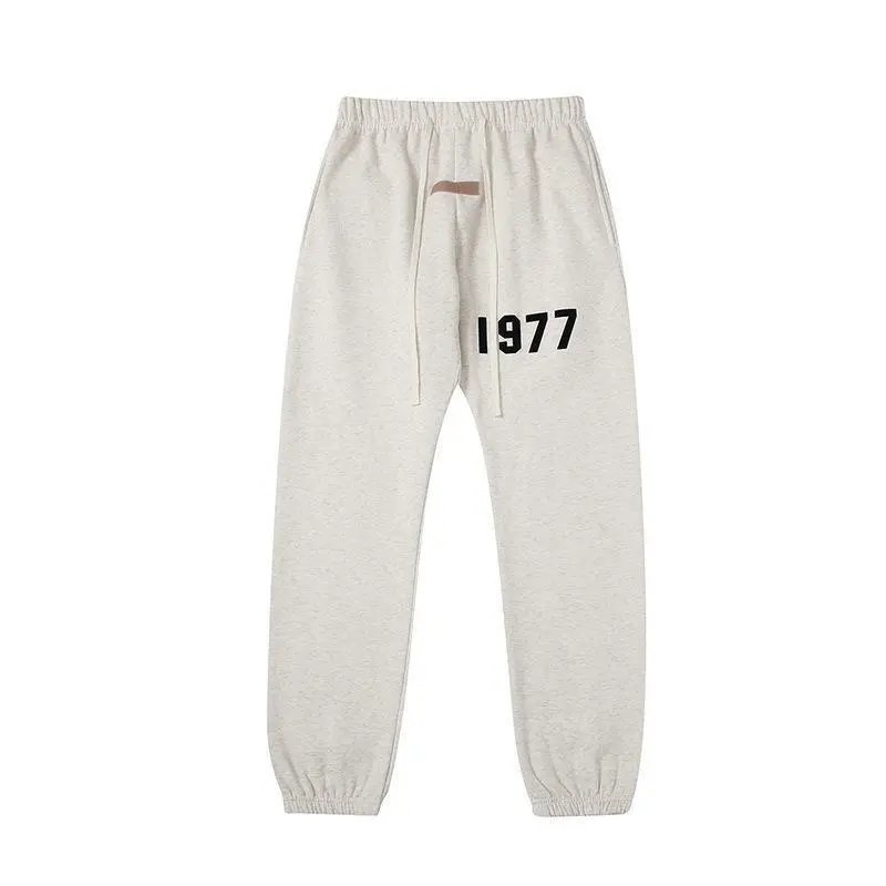 Light Oat Jogger Pants [1977]