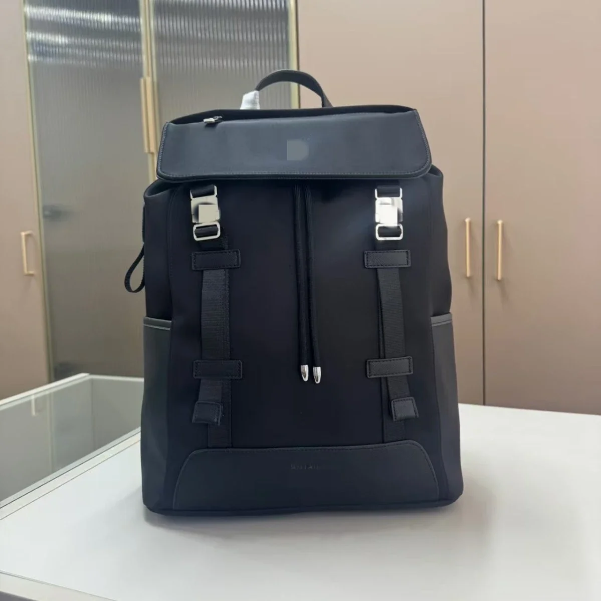 Business commuter style flap backpack