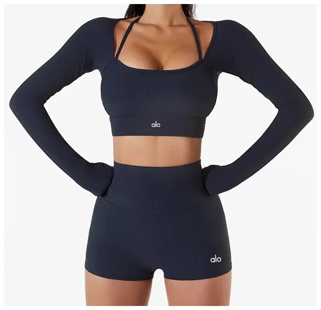 Alo Matching Sets Ribbed long-sleeve crop top with high-waisted shorts product detail image 21