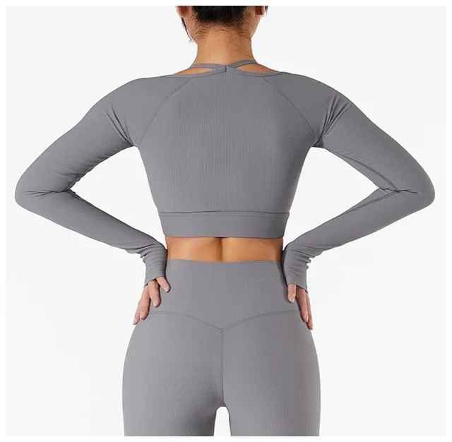 Alo Matching Sets Ribbed long-sleeve crop top with high-waisted shorts product detail image 19